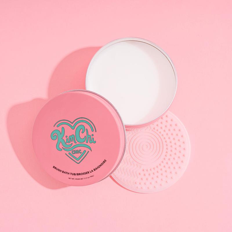 KimChi Chic Brush Bath Tub with a Built in Lid - Makeup Brush Cleaner, Compact Accessories