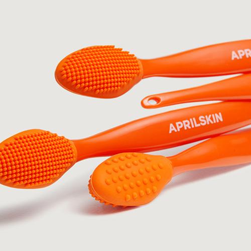 [APRILSKIN Official Shop] Sebum Sweeper Pore Cleansing Silicone Brush | Blackhead Pore Brush | Skincare Tools