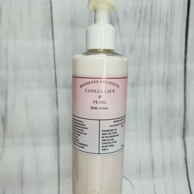 Vanilla Lace and Pearl Body Lotion for Smooth and Silky Skin