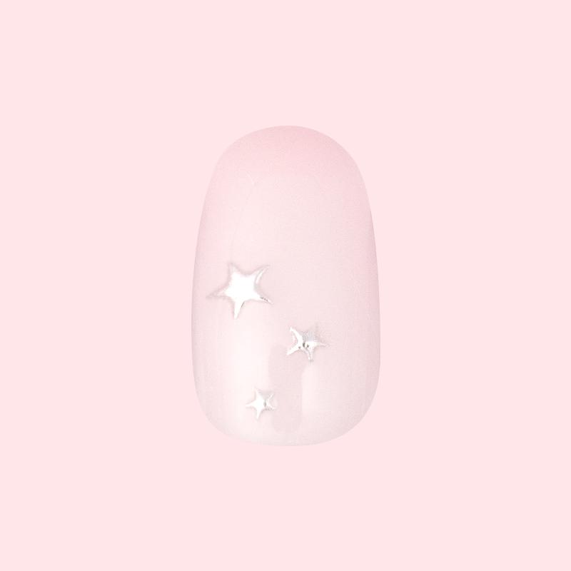 Soft Silver Foil Stars - Press-On nails | Short | Round