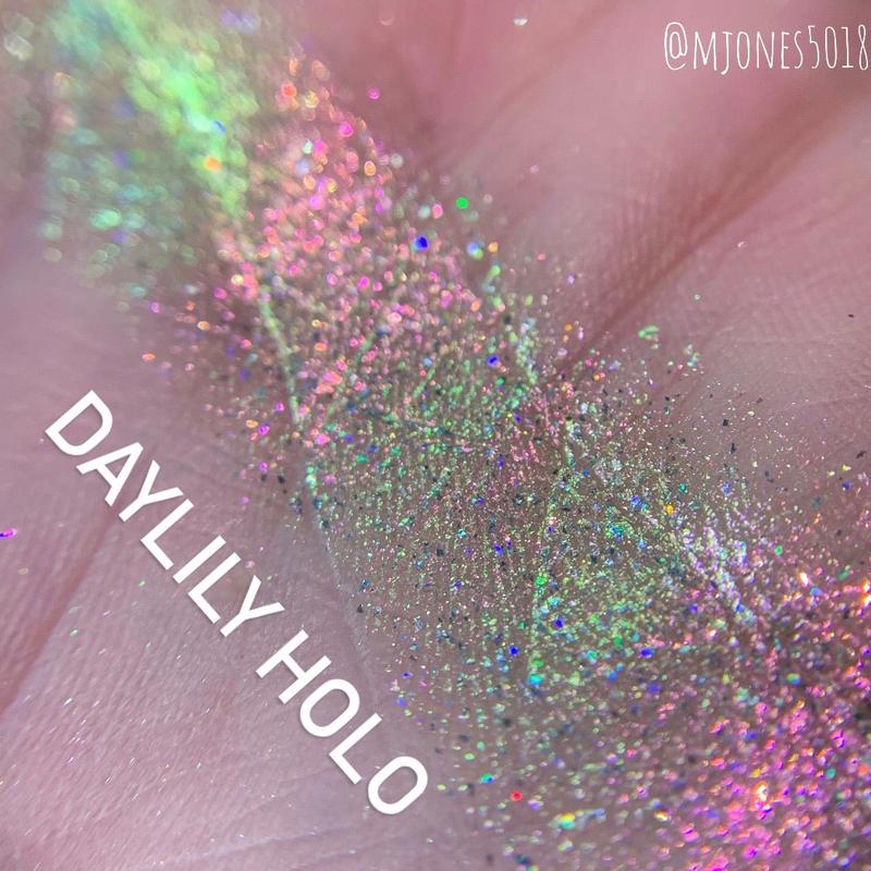 Daylily Holo-Chrome Pressed Pigment Single