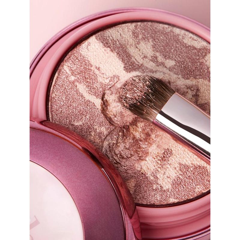 DIBS Beauty GlowBounce Illuminating Velvet Cushion Highlighter