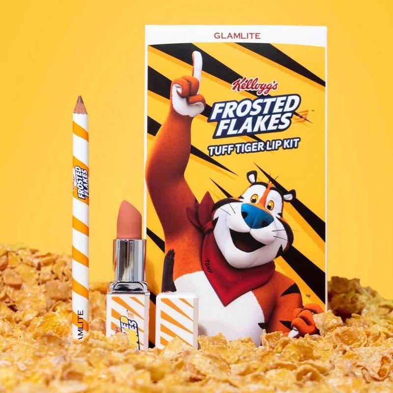 Frosted Flakes Makeup Set