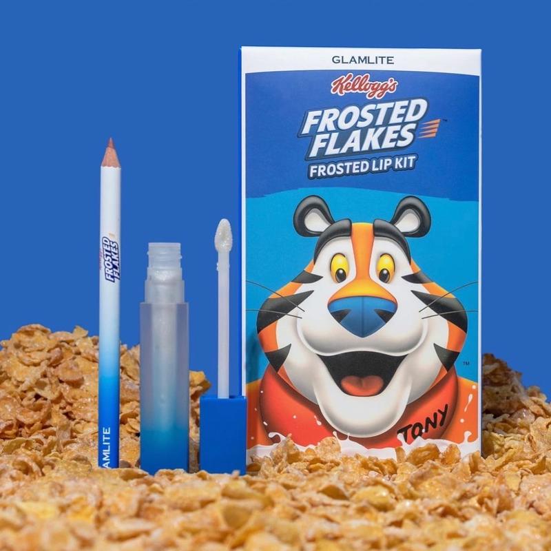 Frosted Flakes Makeup Set